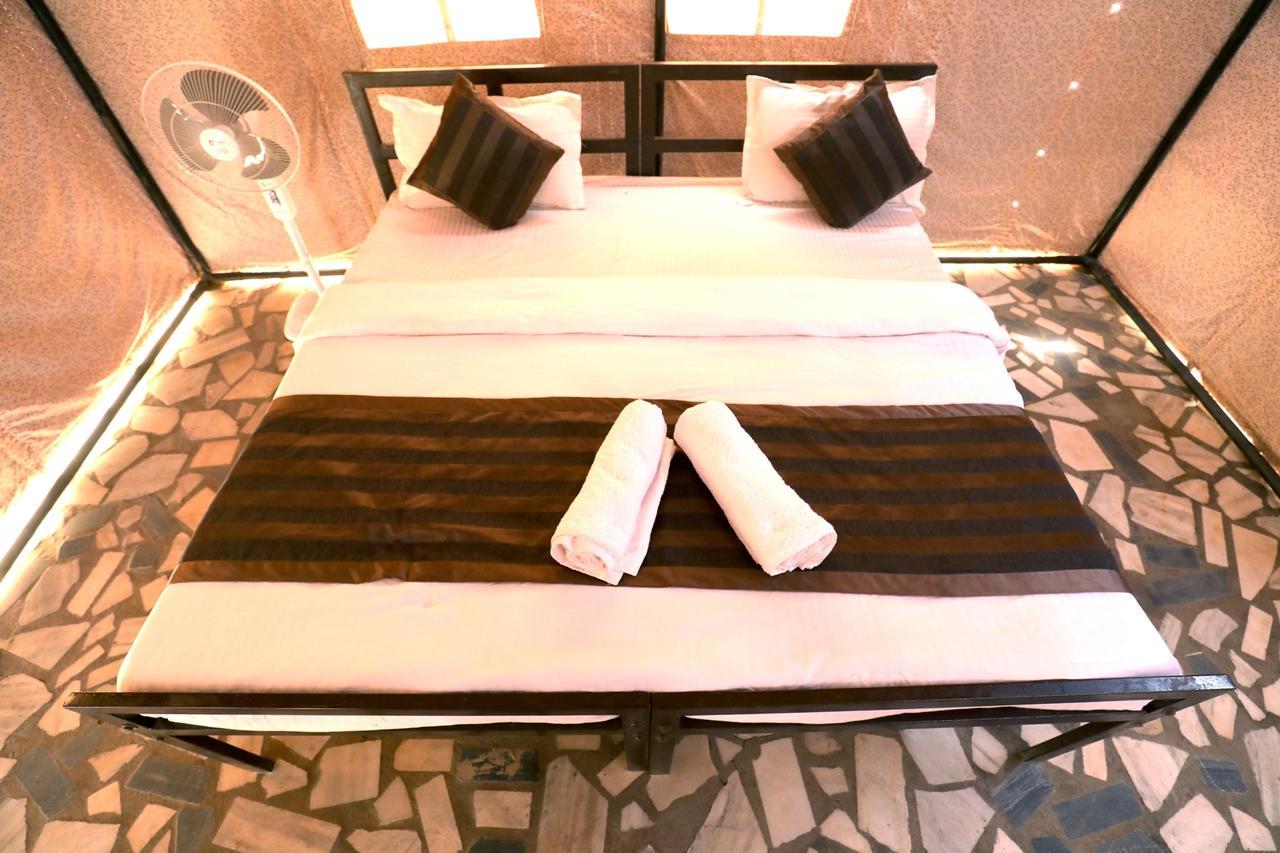 Nova Patgar Tents Hotel Bhuj Luaran gambar