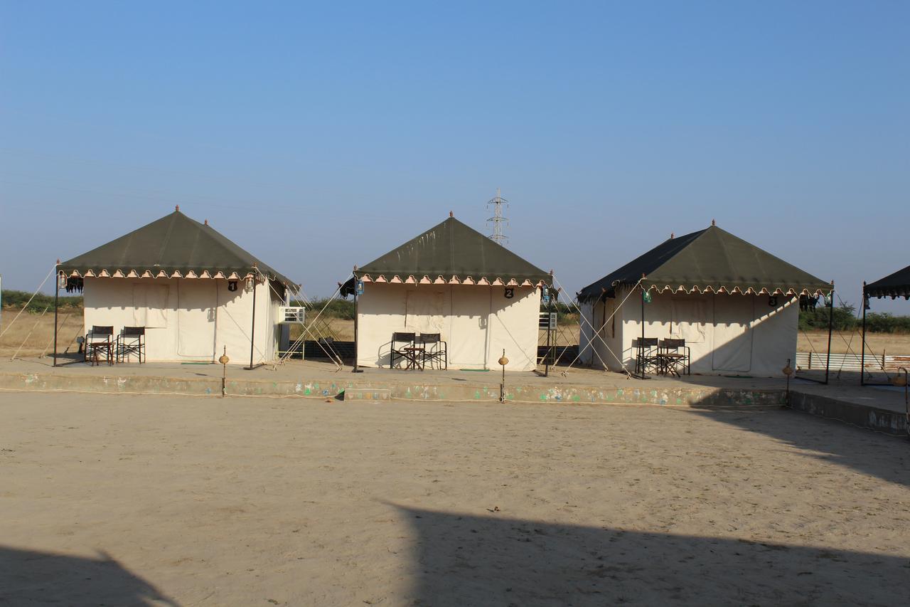 Nova Patgar Tents Hotel Bhuj Luaran gambar