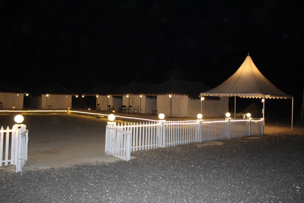 Nova Patgar Tents Hotel Bhuj Luaran gambar